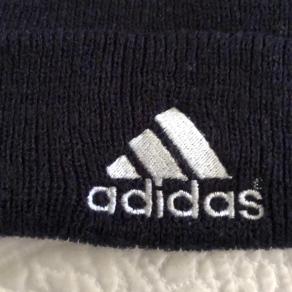 Adidas beanie 🌧 - Picture 3 of 5